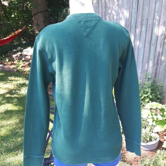 size M Tommy Hilfiger long sleeve top - Picture 5 of 11